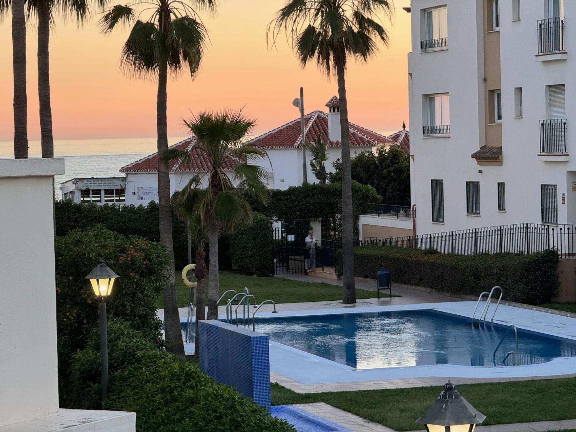 Strandnaera Boende I Torrox Costa Eksteriør bilde